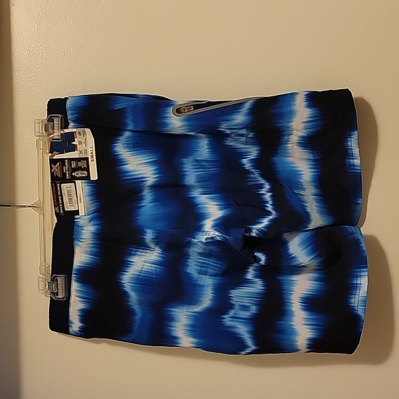 NWT: ZeroXposur Men's Swim Trunks - Picture 6 of 12